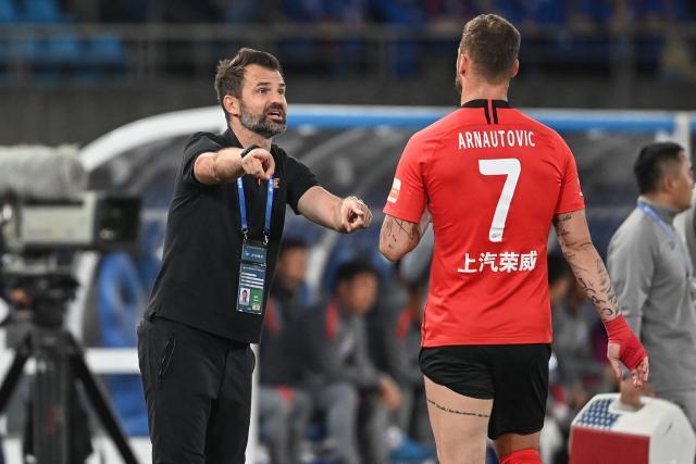 CCTV5在线直播-海港首败彰显莱科的无奈 换人保守？替补席就1前锋